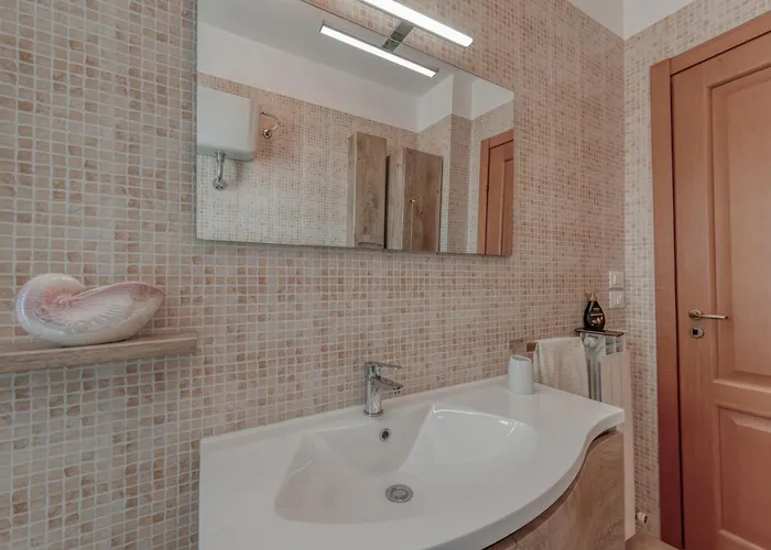 公寓 Dimora 莱切